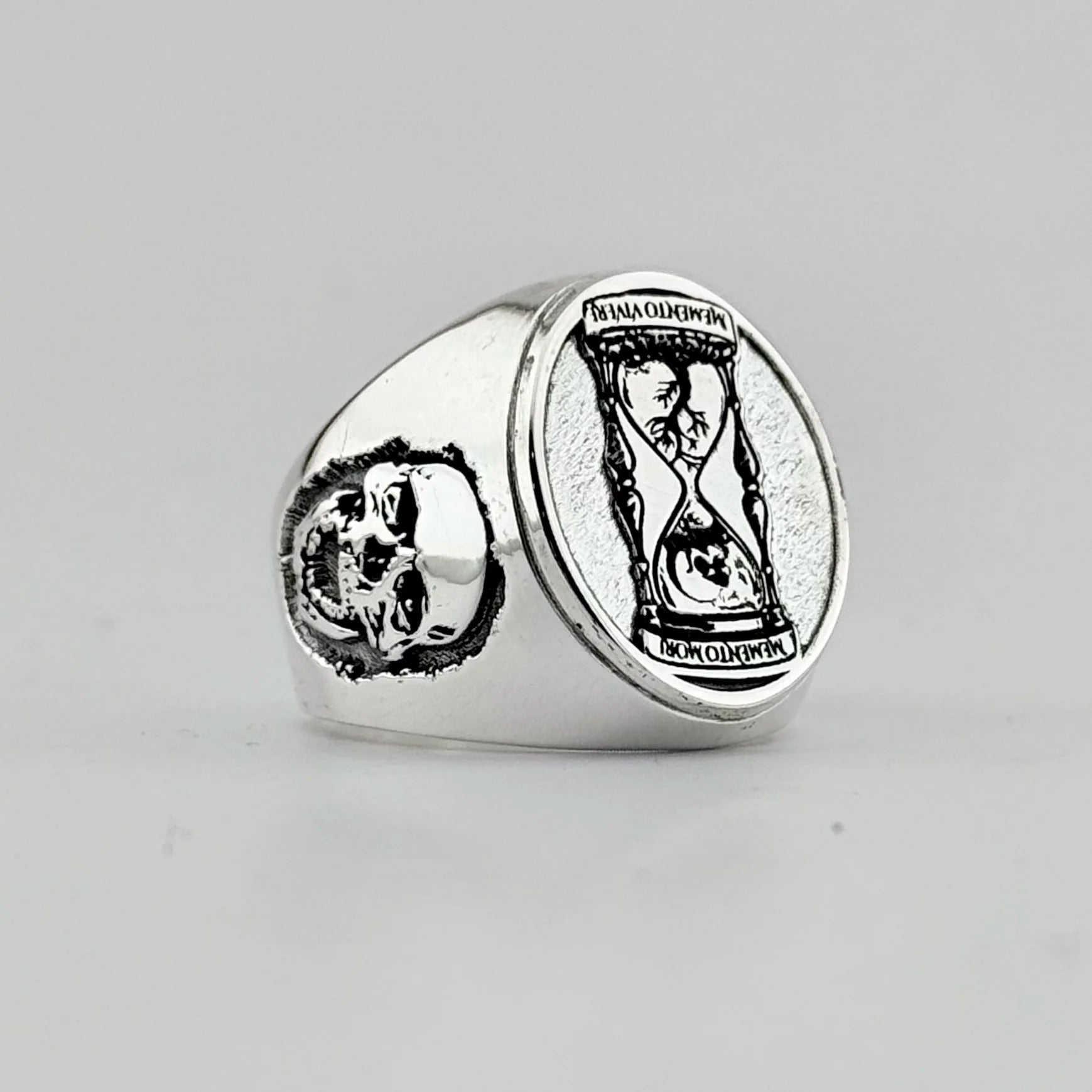 Momento Mori Ring